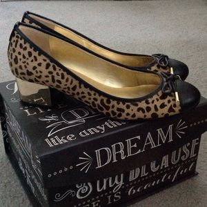 Leopard shoes